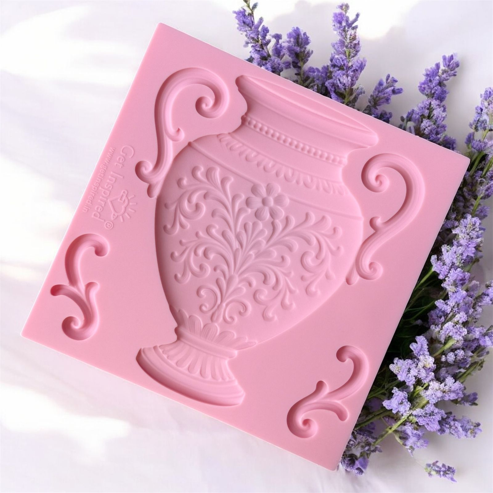 Magestic Amphora mold by Get Inspired  mold 7x7 inch